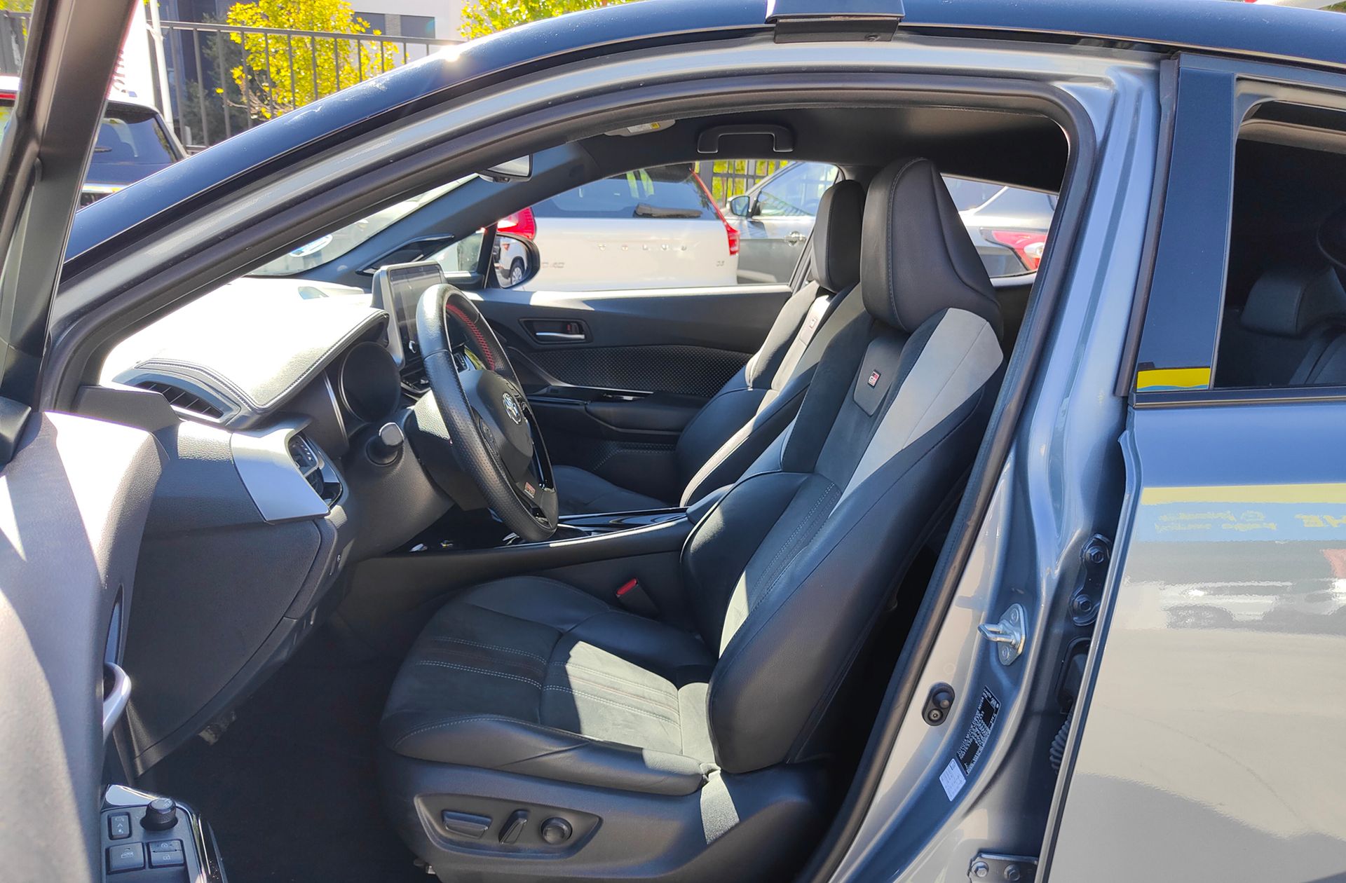 Toyota C-HR 180H GR Sport - foto 11