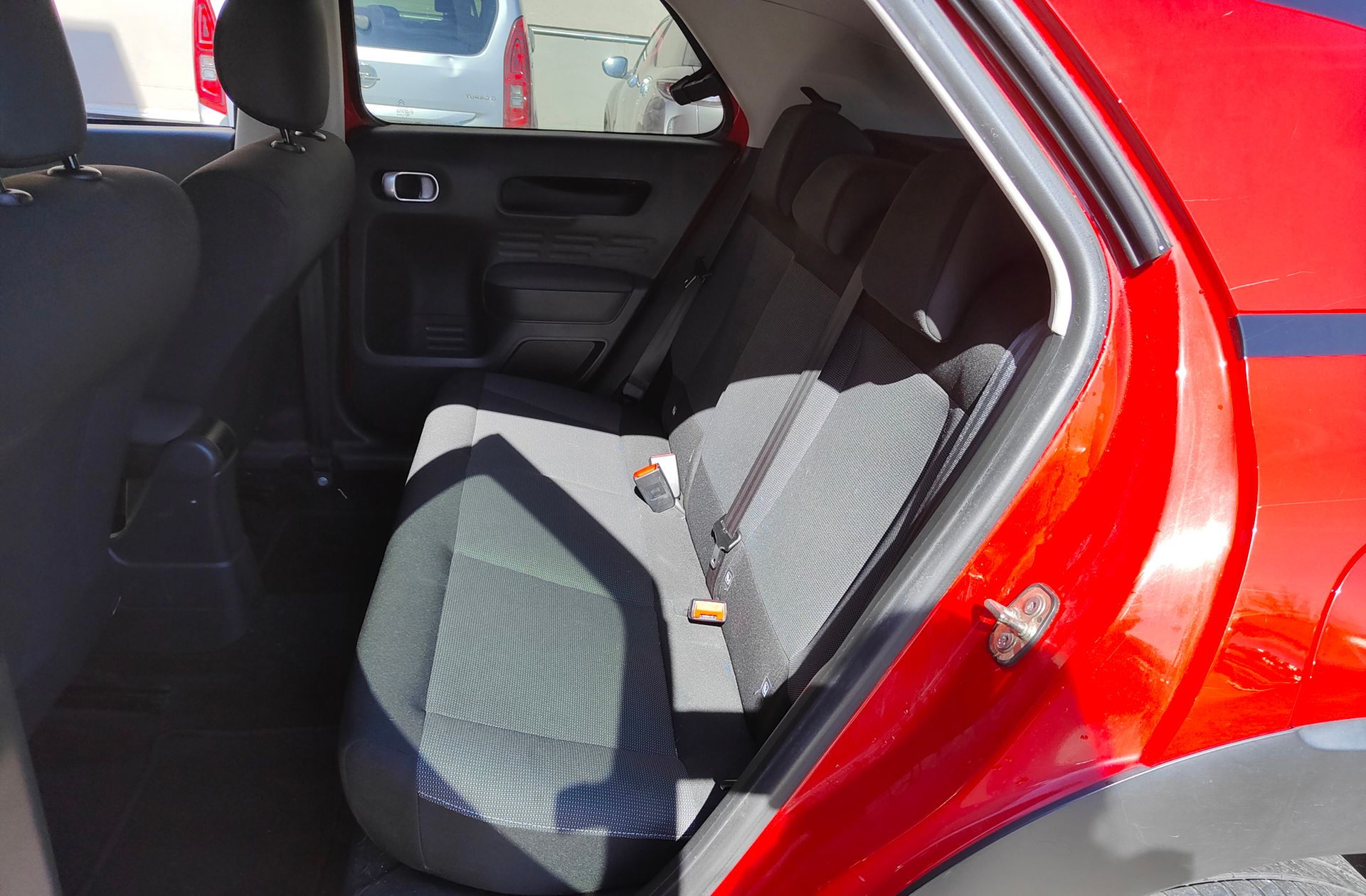 Citroën C4 Cactus PureTech 110 Shine - foto 12