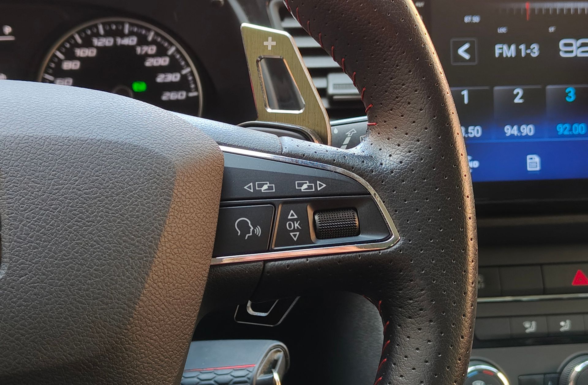 SEAT León ST 2.0 TDI FR DSG - foto 27