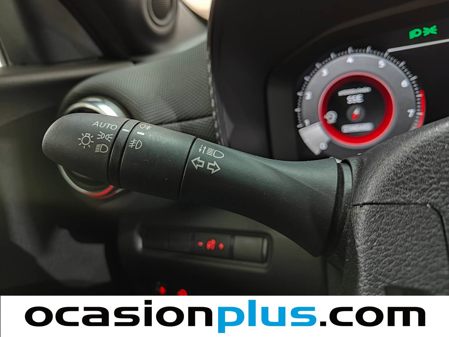 Foto Nissan JUKE Nissan Juke DIG-T N-Connecta 4x2 (114 CV)