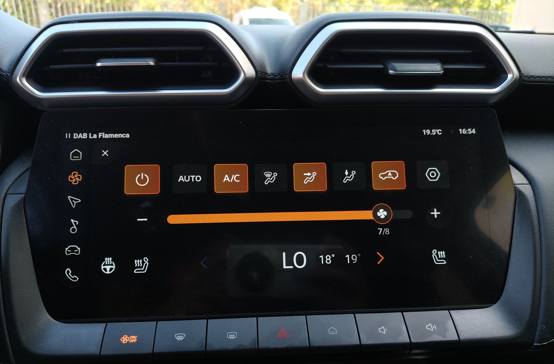 MG ZS 1.5 Hybrid+ Luxury - foto 31