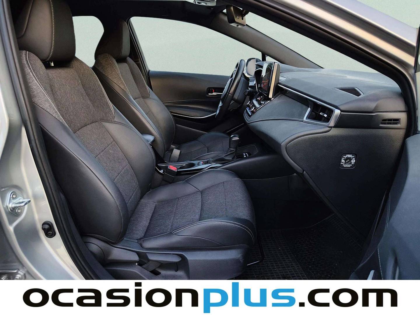 Toyota Corolla Toyota Corolla 1.8 125H Style E-CVT (122 CV) de segunda mano