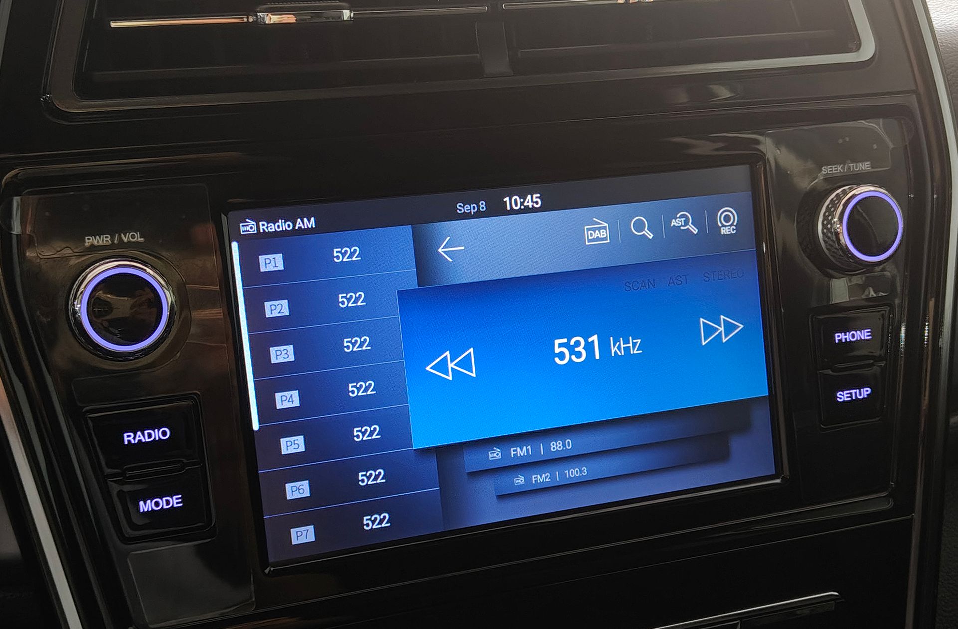 SsangYong Tivoli 1.2 G12T Urban - foto 28