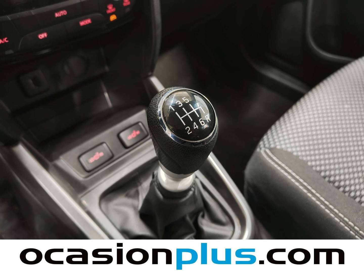 Foto Suzuki Vitara Suzuki Vitara 1.4 T Mild Hybrid GLE 4WD (129 CV)