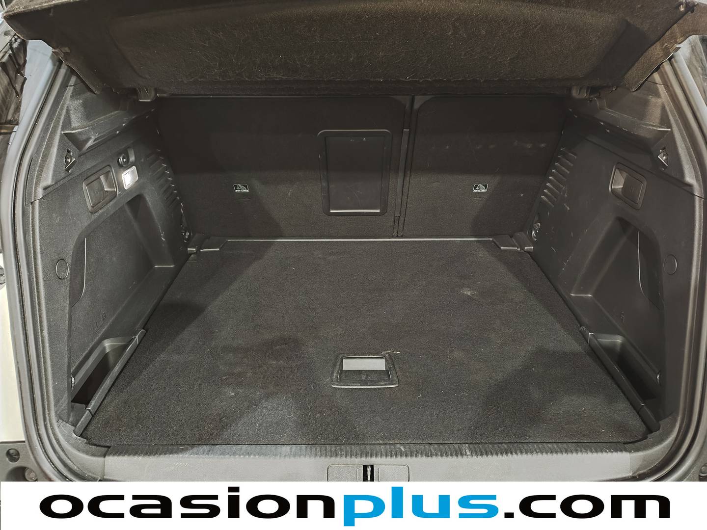 Foto Peugeot 3008 Peugeot 3008 BlueHDI 130 S&S GT Line (130 CV)