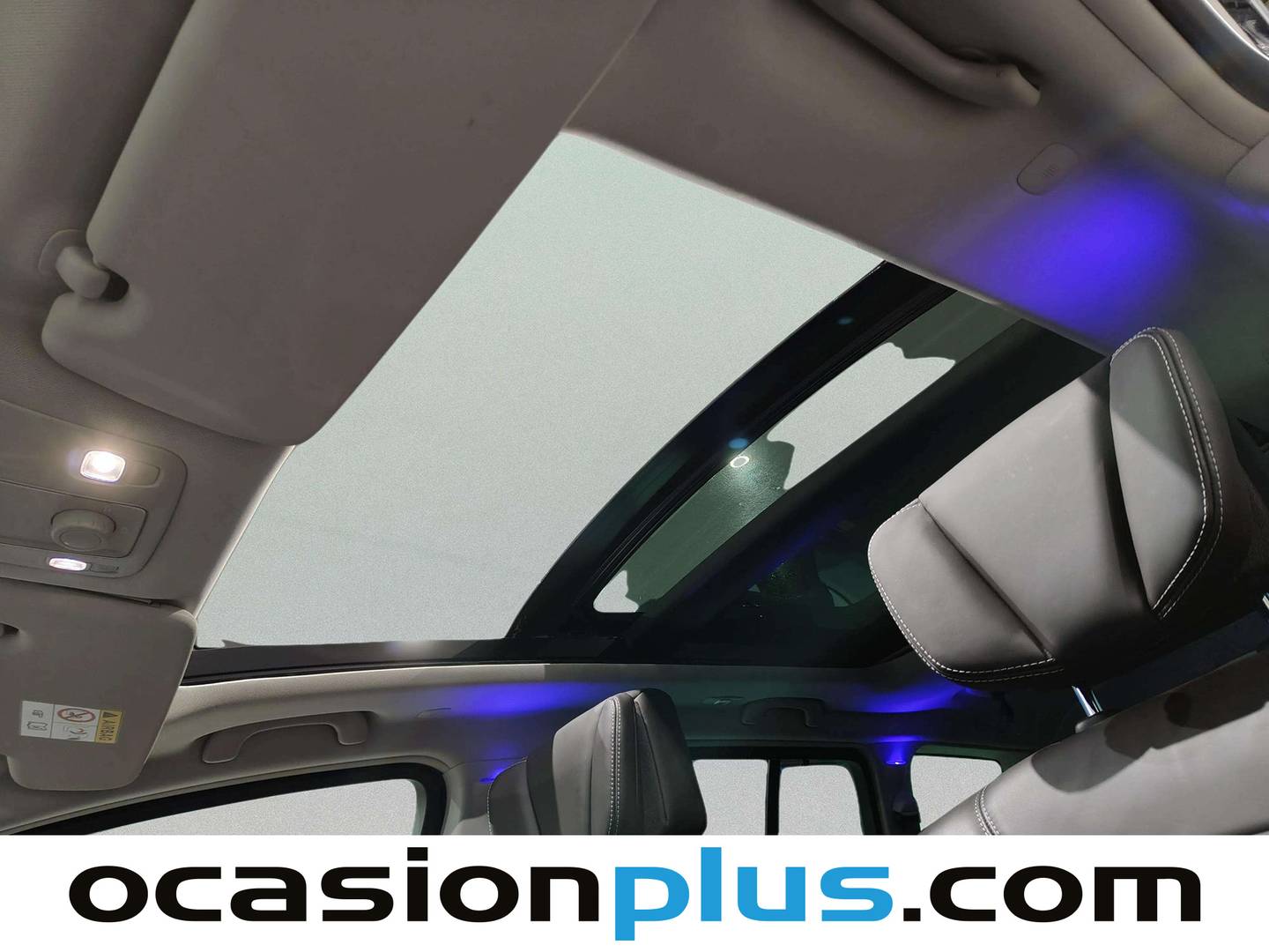 Extras y acabados del Renault Espace Renault Espace Initiale Paris Blue dCi (200 CV) EDC 7 Plazas