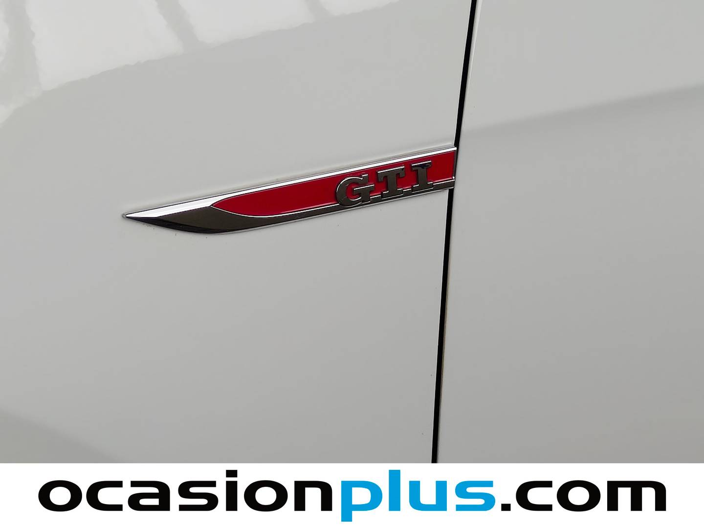 Extras y acabados del Volkswagen Golf Volkswagen Golf GTI 2.0 TSI (230 CV)