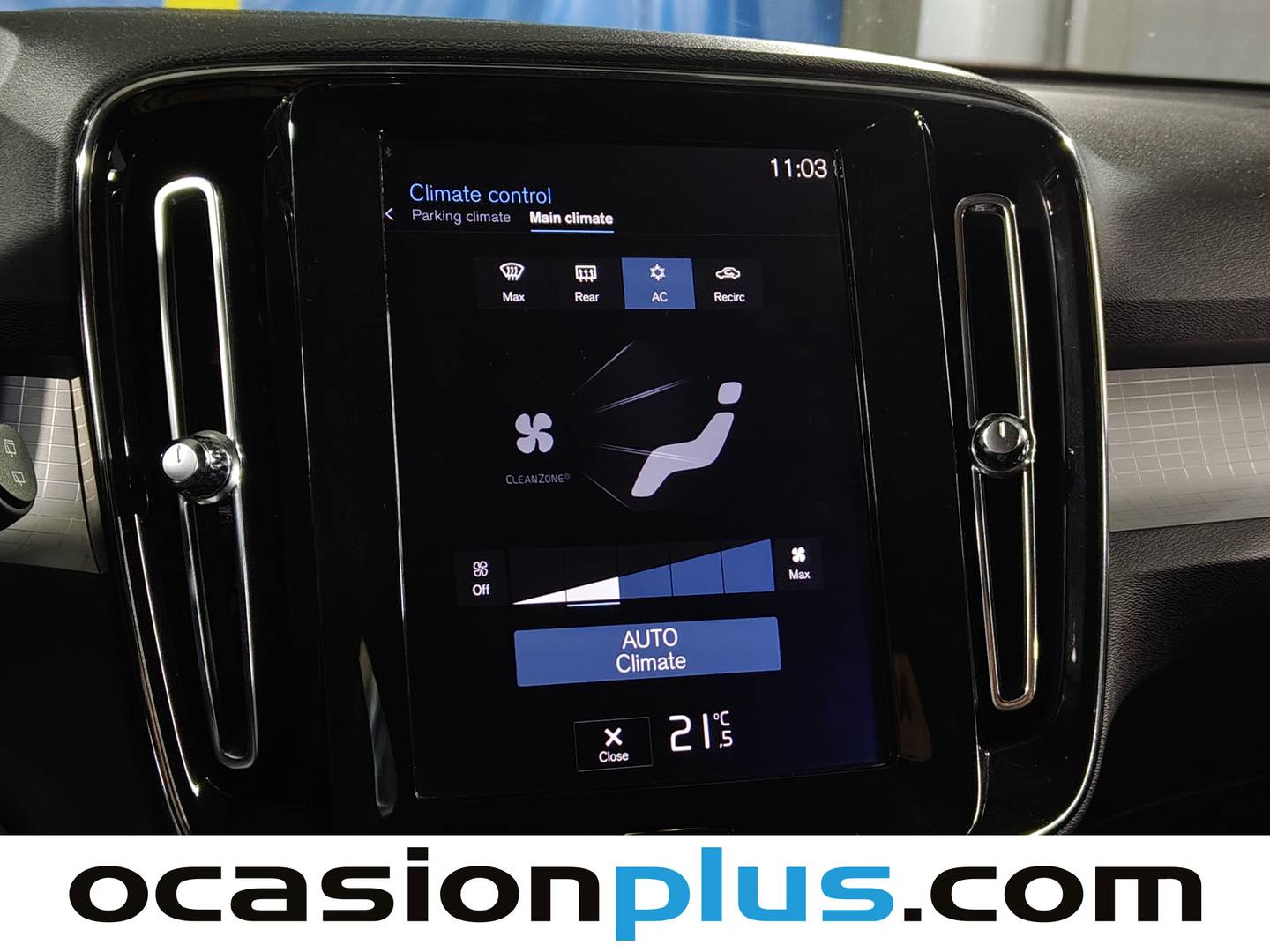 Volvo XC40 Volvo XC40 T3 Momentum Auto (163 CV) al mejor precio