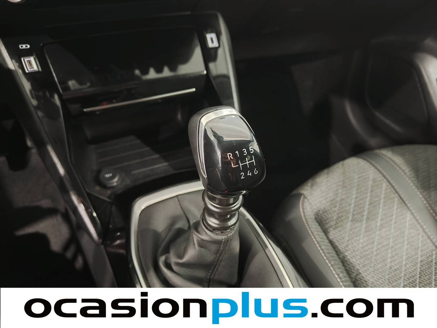 Foto Peugeot 208 Peugeot 208 PureTech 100 Allure (100 CV)