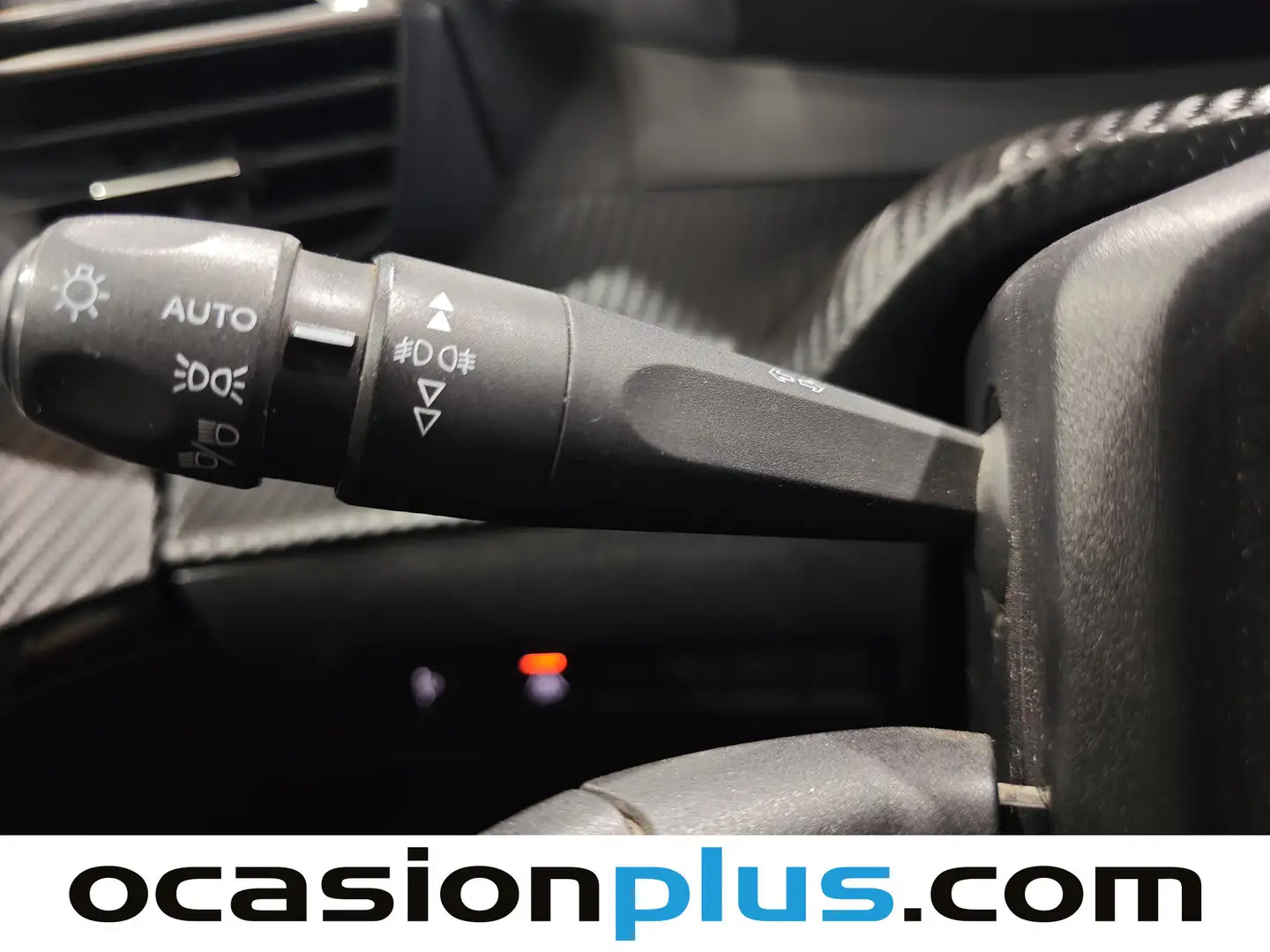 Foto Peugeot 2008 Peugeot 2008 PureTech 130 S&S Allure Pack (130 CV)