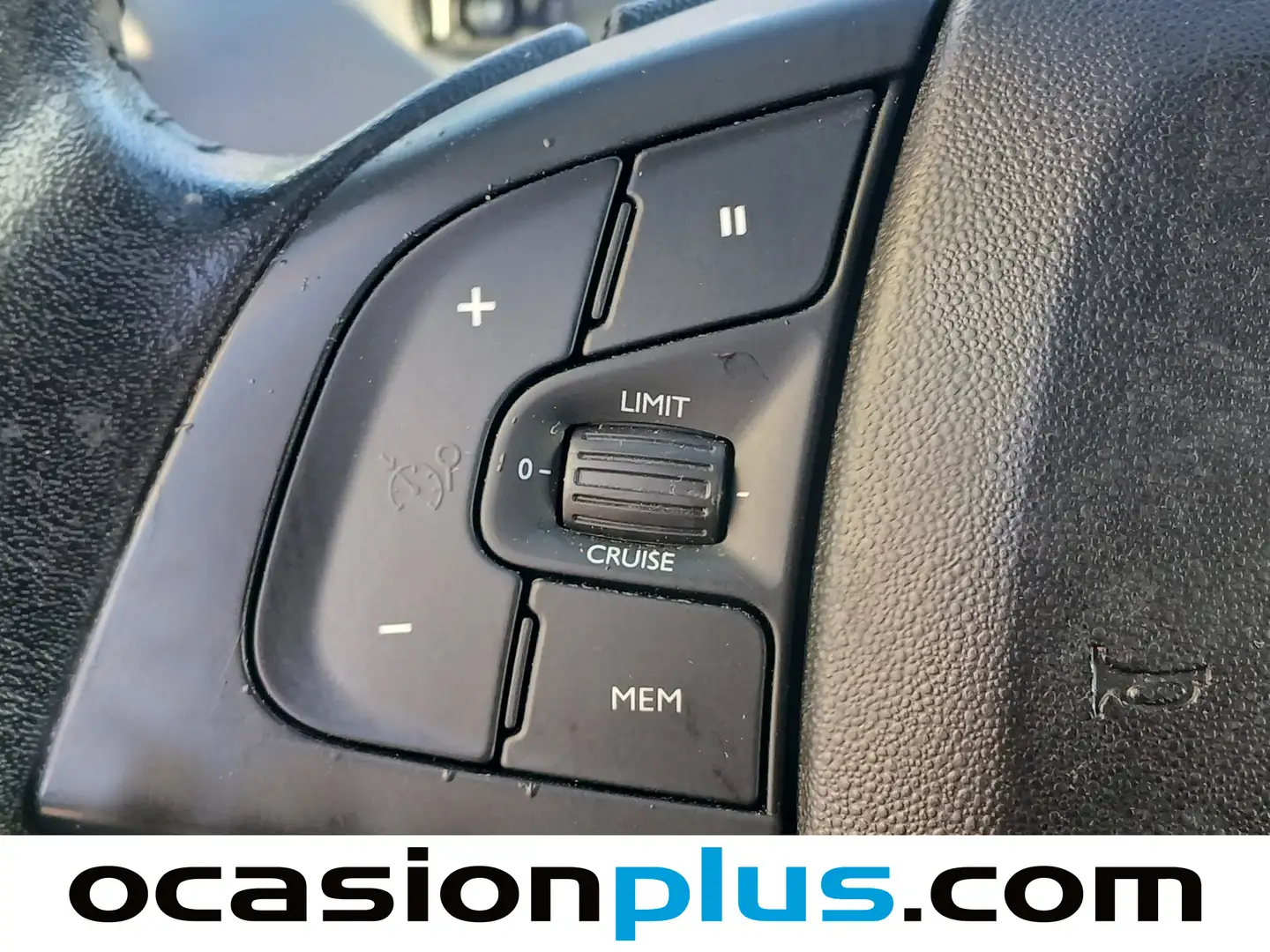 Foto Citroën C4 Cactus Citroen C4 Cactus PureTech 110 S&S Cool&Comfort (110 CV)