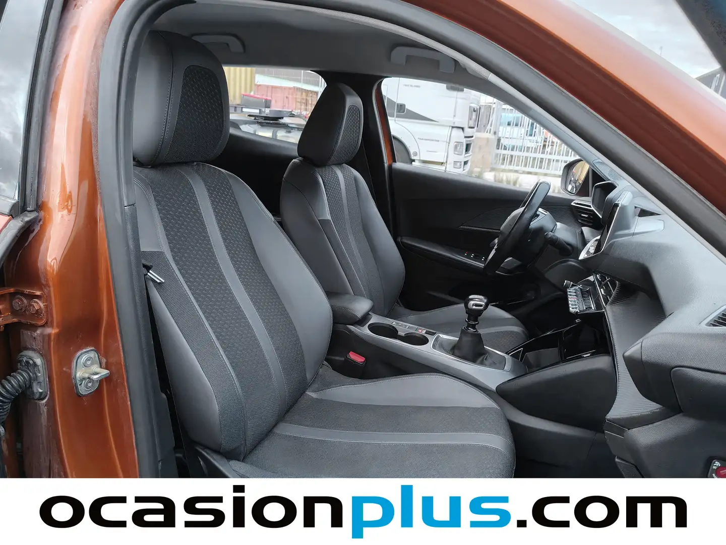 Foto Peugeot 2008 Peugeot 2008 BlueHDi 100 S&S Allure (100 CV)