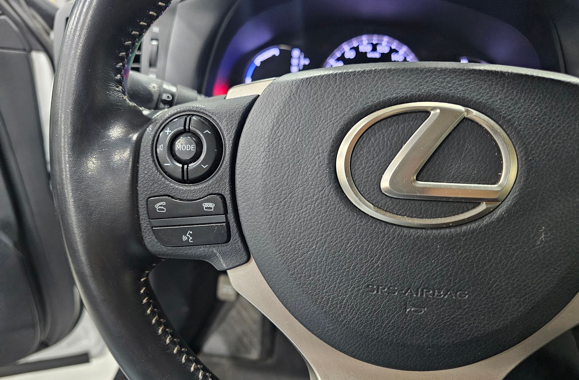 Lexus CT 200h Business - foto 22