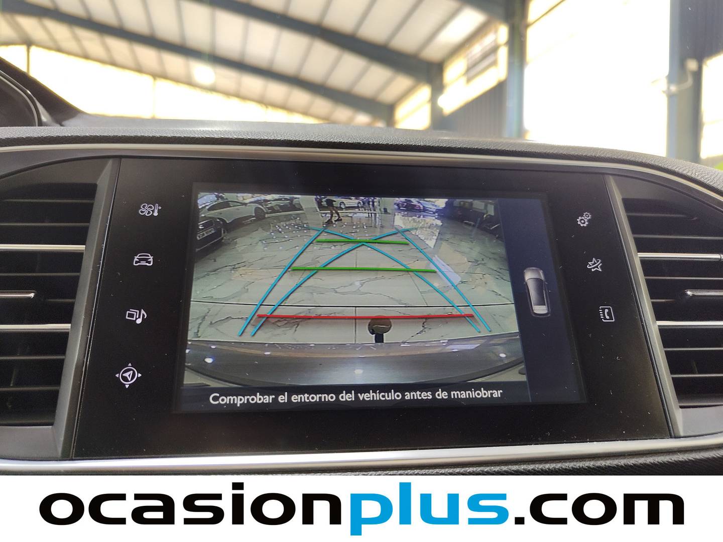 Equipamiento del Peugeot 308 Peugeot 308 SW 2.0 BlueHDI Allure EAT6 (150 CV)