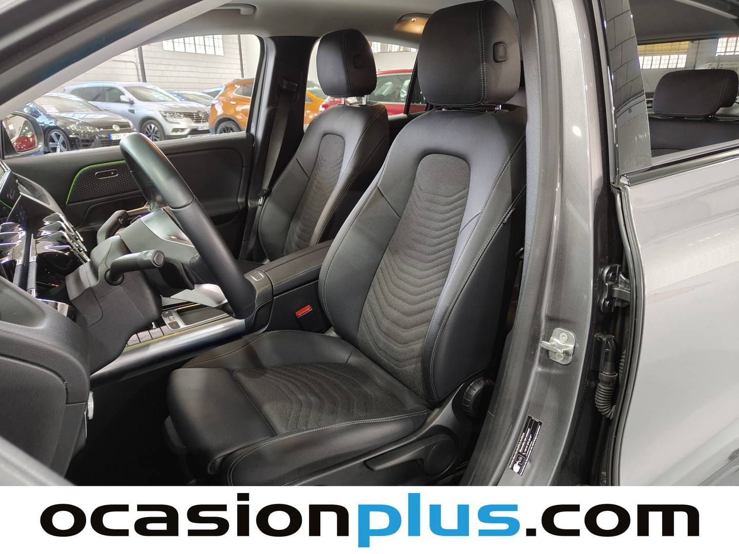 Foto asientos delanteros Mercedes GLA Mercedes GLA 200 (163 CV)