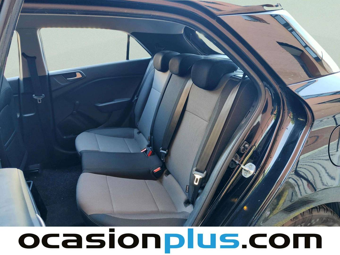 Foto asientos traseros Hyundai i20 Hyundai i20 1.2 MPI Essence LE (75 CV)