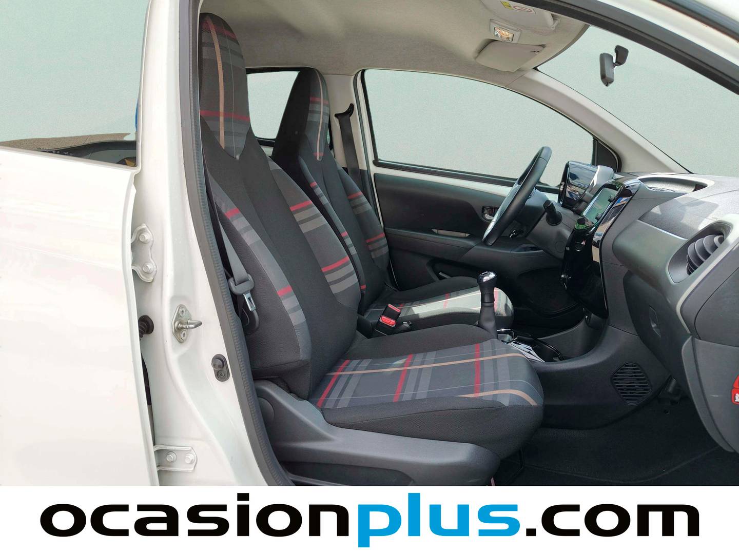 Peugeot 108 Peugeot 108 1.2 PureTech Allure (82 CV) km 0