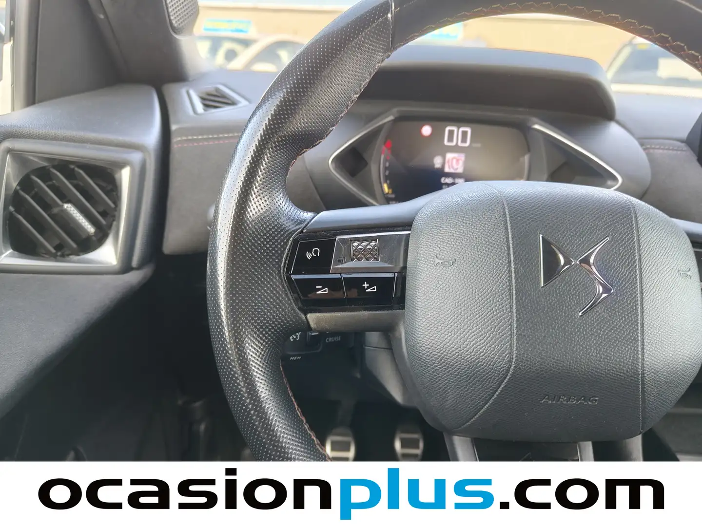 Foto DS DS 3 Crossback DS DS3 Crossback Performance Line BlueHDi (110 CV)