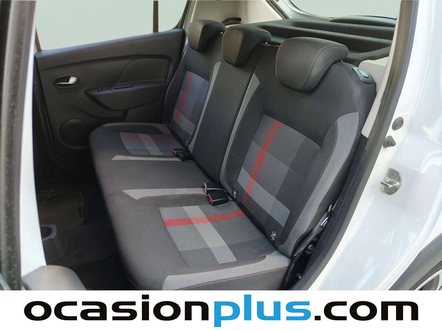 Foto asientos traseros Dacia Sandero Dacia Sandero Serie Limitada Xplore Blue dCi (95 CV)