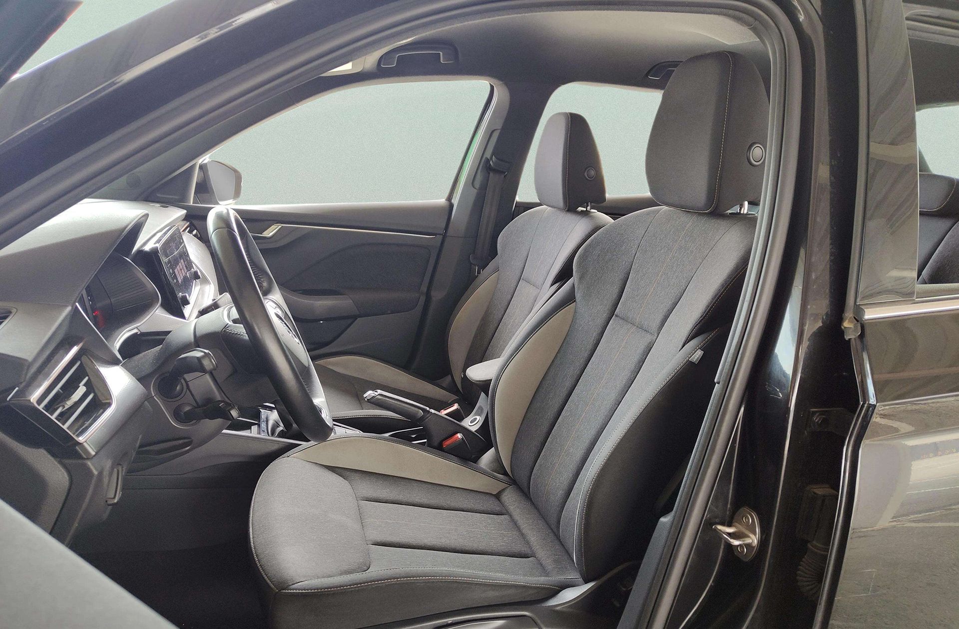 Škoda Kamiq 1.0 TSI Style DSG - foto 10