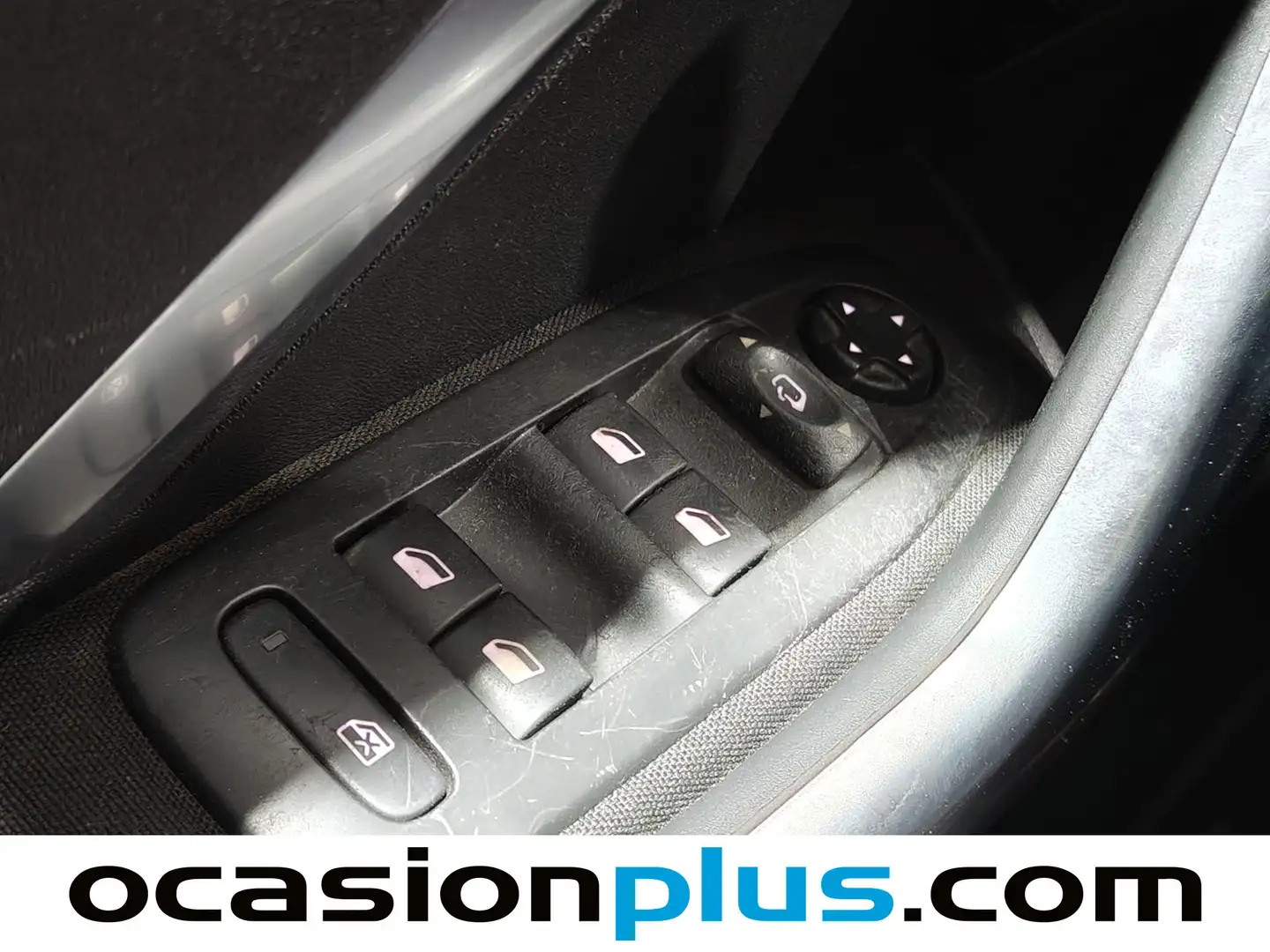 Foto Peugeot 2008 Peugeot 2008 BlueHDi 120 S&S Crossway (120 CV)