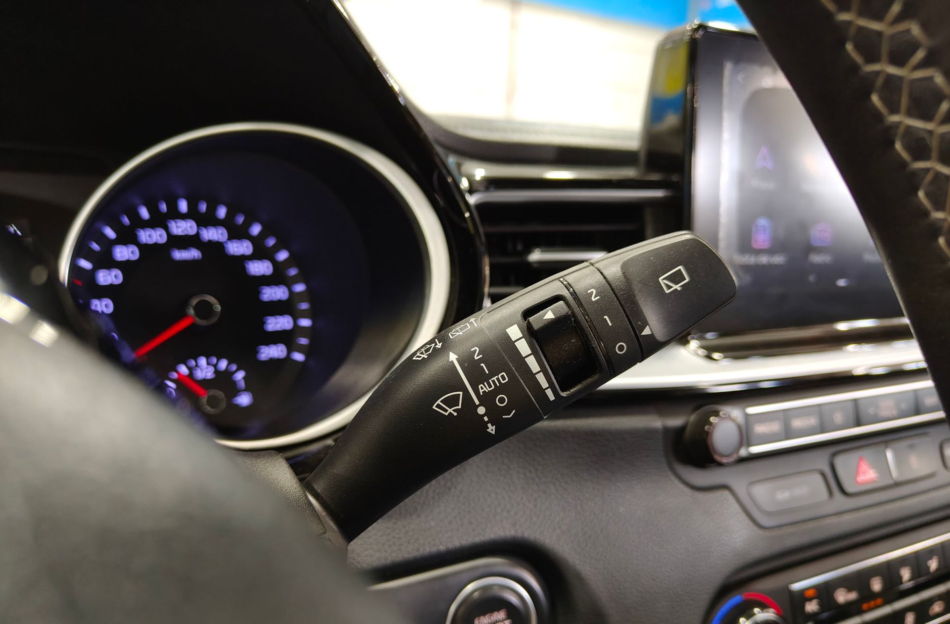 Kia Ceed 1.6 CRDi GT Line DCT - foto 33