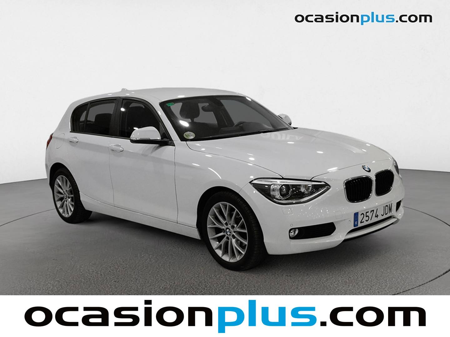 Foto delantera BMW Serie 1 BMW Serie 1 118d  (143 CV) derecha