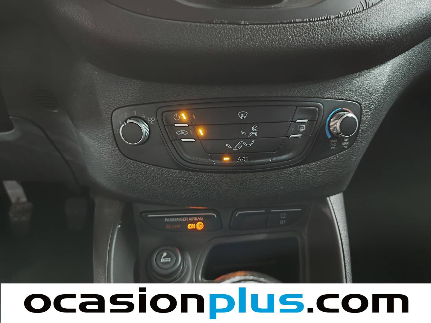 Ford Tourneo Courier Ford Tourneo Courier 1.5 TDCi Ambiente (75 CV) de ocasión