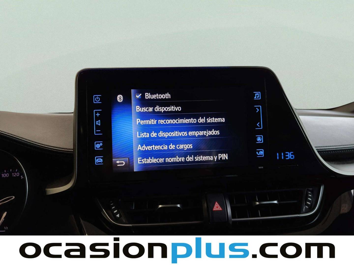 Foto Toyota C-HR Toyota C-HR 1.8 125H Advance (122 CV)