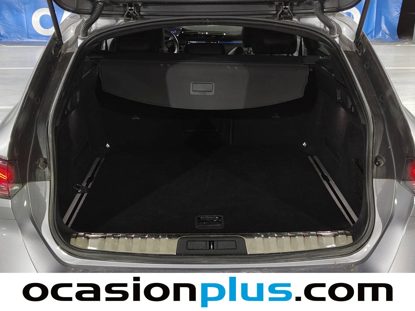 Foto Peugeot 508 Peugeot 508 SW BlueHDi 130 S&S GT EAT8 (130 CV)