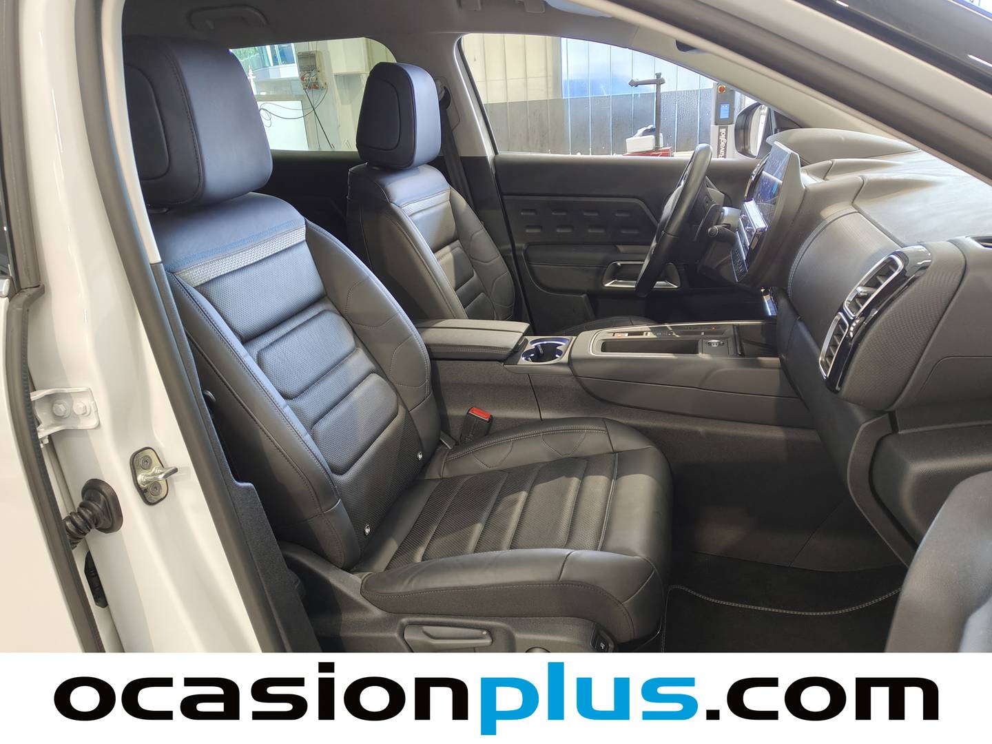 Foto Citroën C5 Aircross Hybrid Citroen C5 Aircross Hybrid 225 Shine Pack e-EAT8  (225 CV)