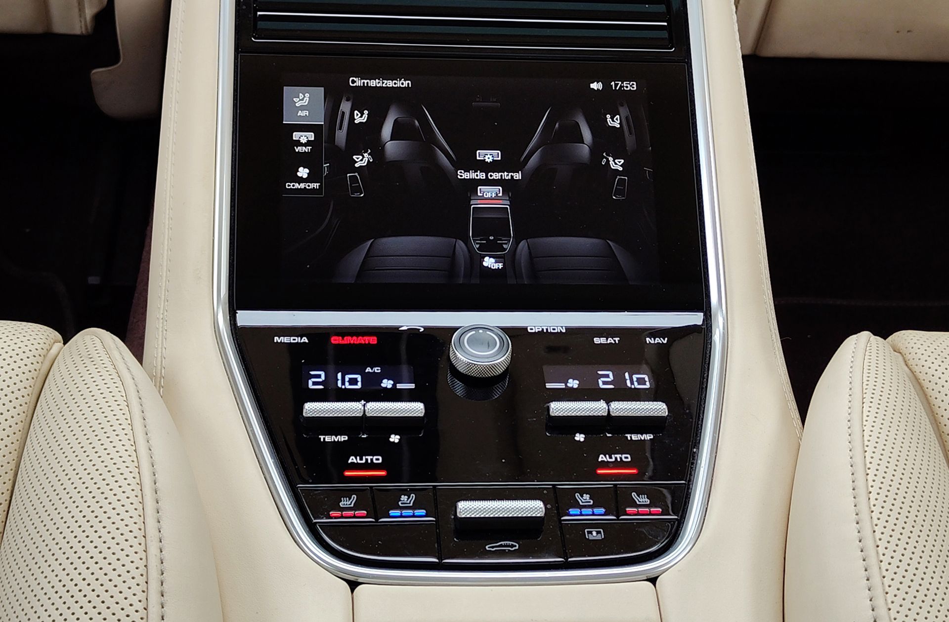Porsche Panamera Turbo - foto 24