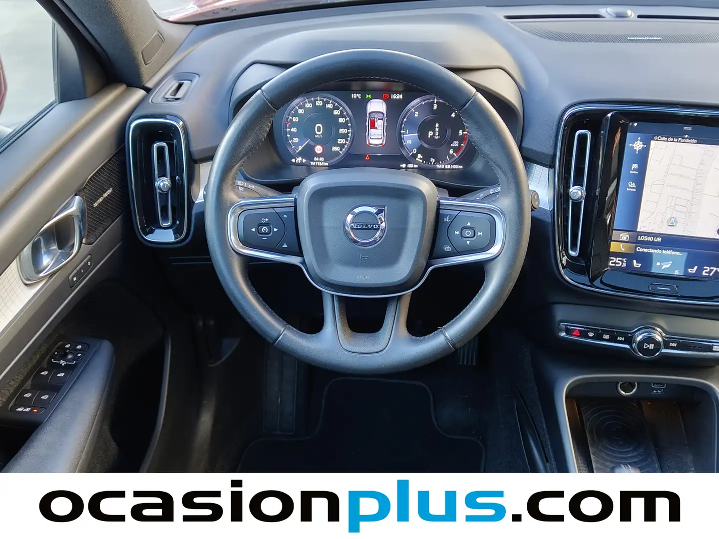 Foto Volvo XC40 Volvo XC40 D4 Momentum AWD Auto (190 CV)