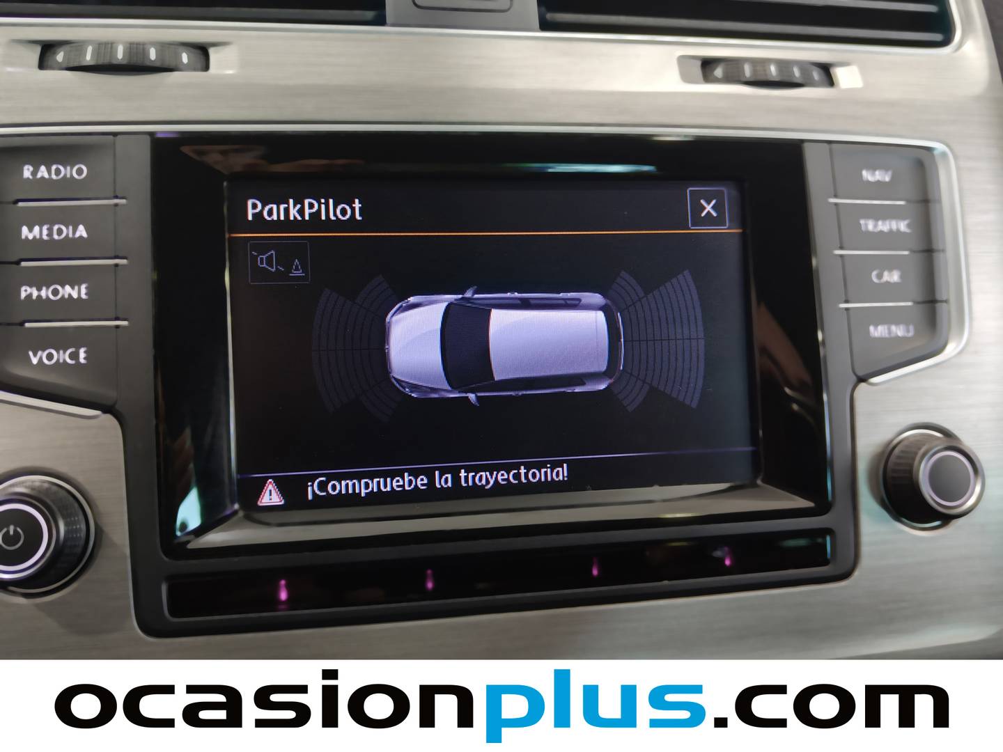 Equipamiento del Volkswagen Golf Volkswagen Golf Advance 1.6 TDI BMT (105 CV)