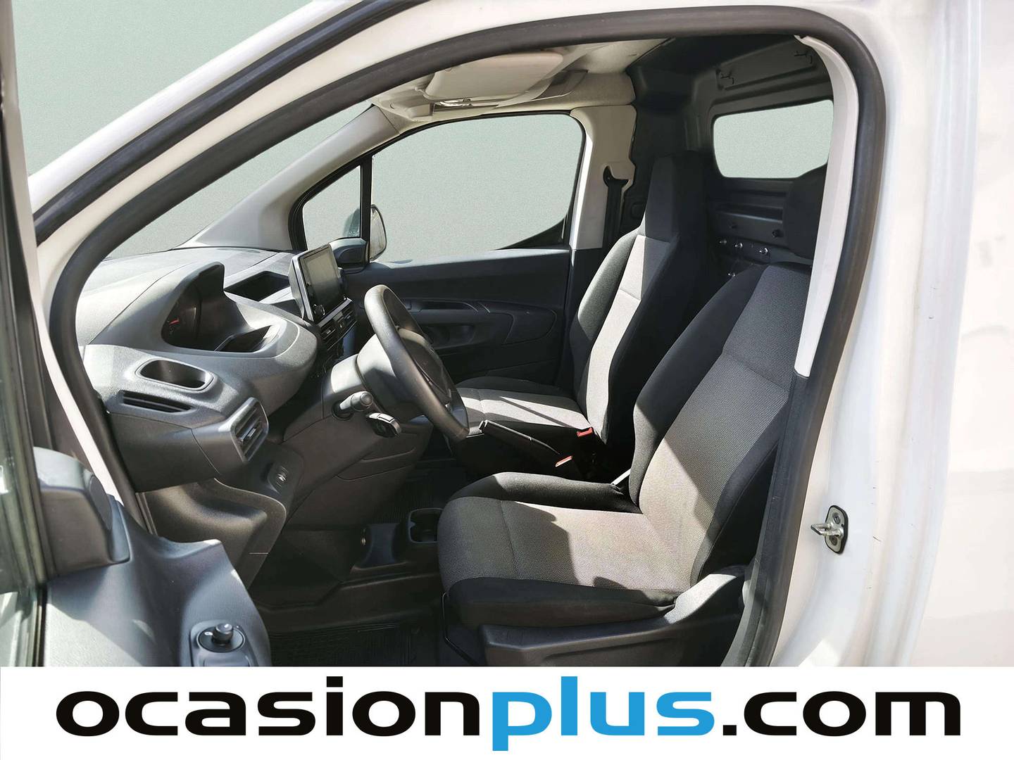 Foto asientos delanteros Peugeot Partner Peugeot Partner Furgon BlueHDi 100 S&S Pro Standard 600kg (98 CV)