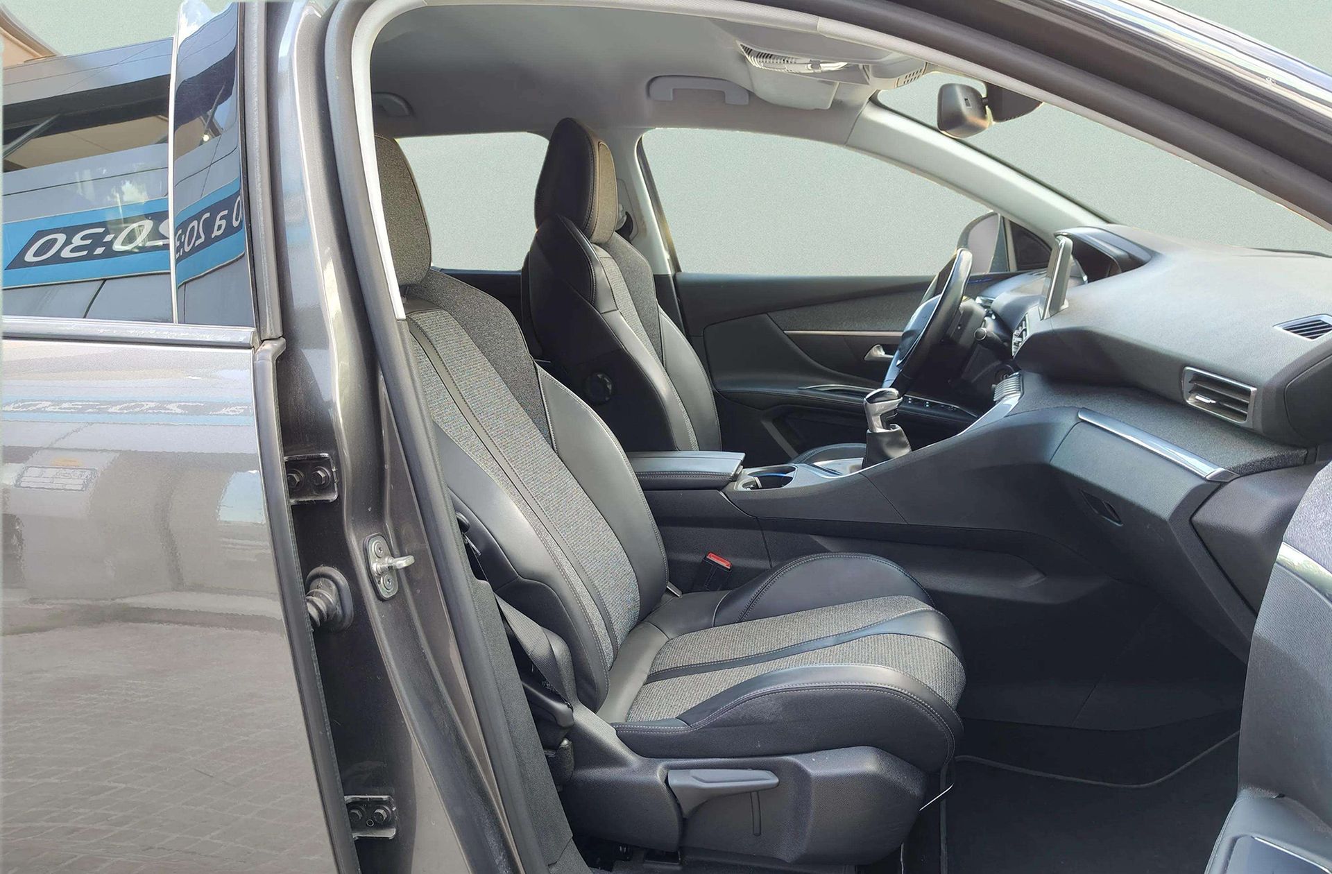 Peugeot 5008 PureTech 130 Allure 7 plazas - foto 20