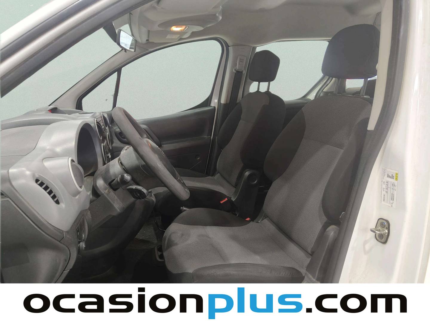 Foto asientos delanteros Peugeot Partner Peugeot Partner Tepee Tepee Access BlueHDi (75 CV)