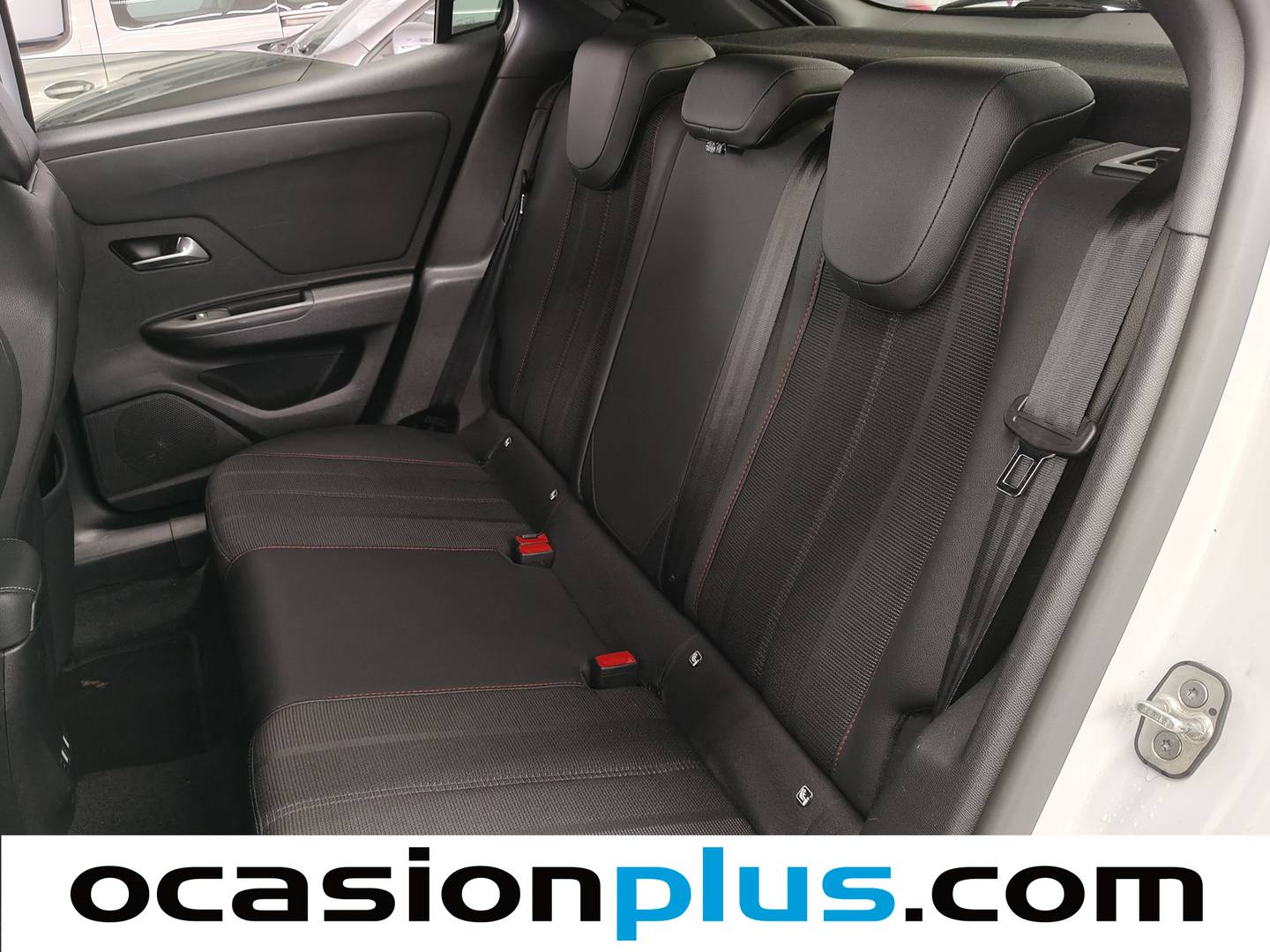 Foto asientos traseros Opel Mokka Opel Mokka 1.2 Turbo GS Line Auto (130 CV)