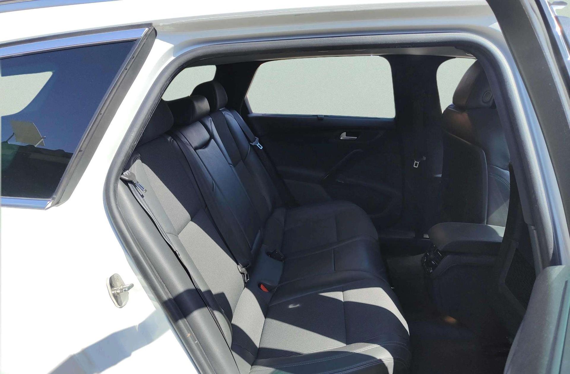 Peugeot 508 SW BlueHDi 180 Allure EAT6 - foto 22