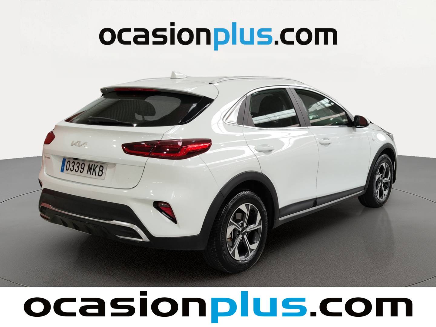 Foto trasera KIA XCeed KIA XCeed 1.0 T-GDi Drive (120 CV) derecha