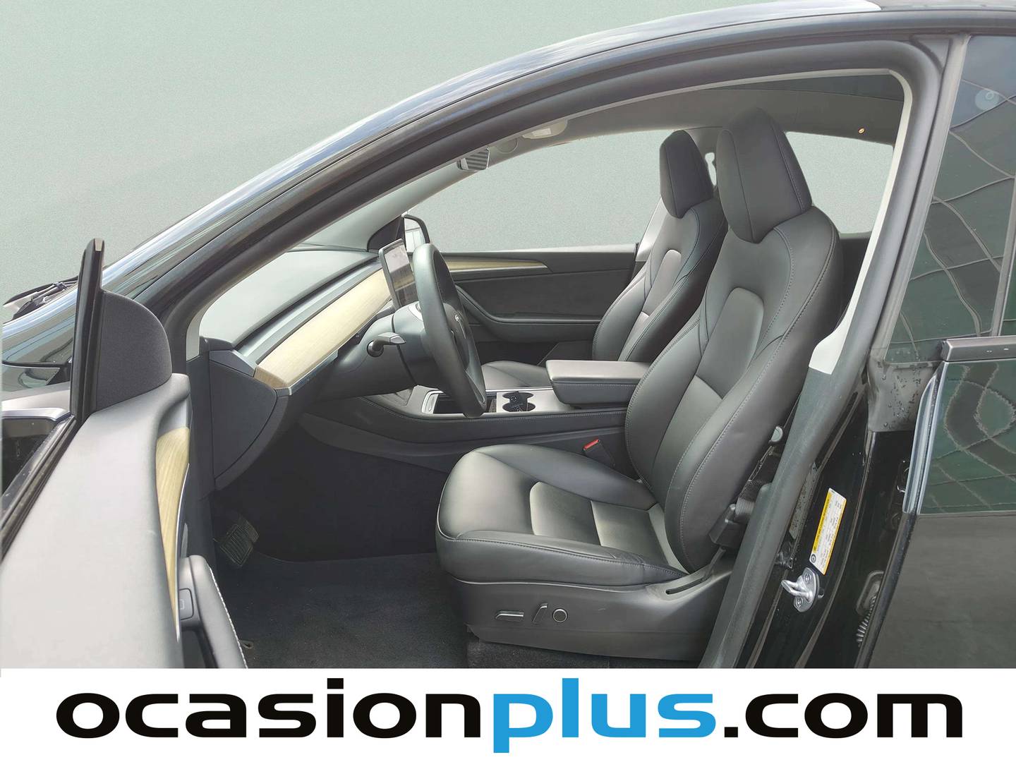 Foto asientos delanteros Tesla Model Y Tesla Model Y Tracción Trasera RWD (256 CV)