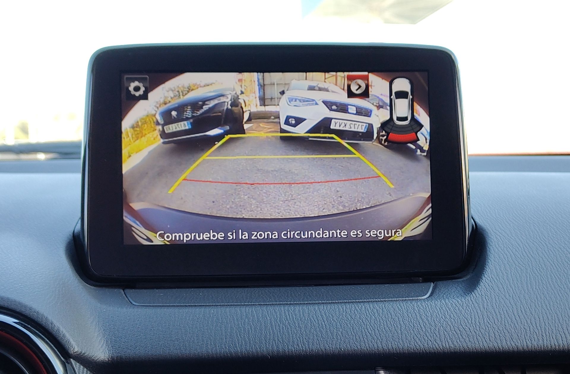 Mazda CX-3 1.5 DE Skyactiv Luxury 2WD - foto 9