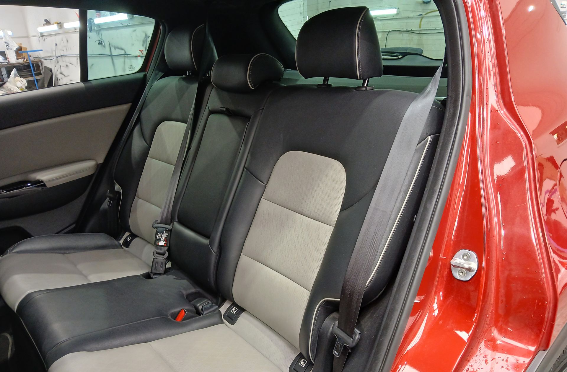 Kia Sportage 1.6 T-GDi GT Line 4x4 - foto 14