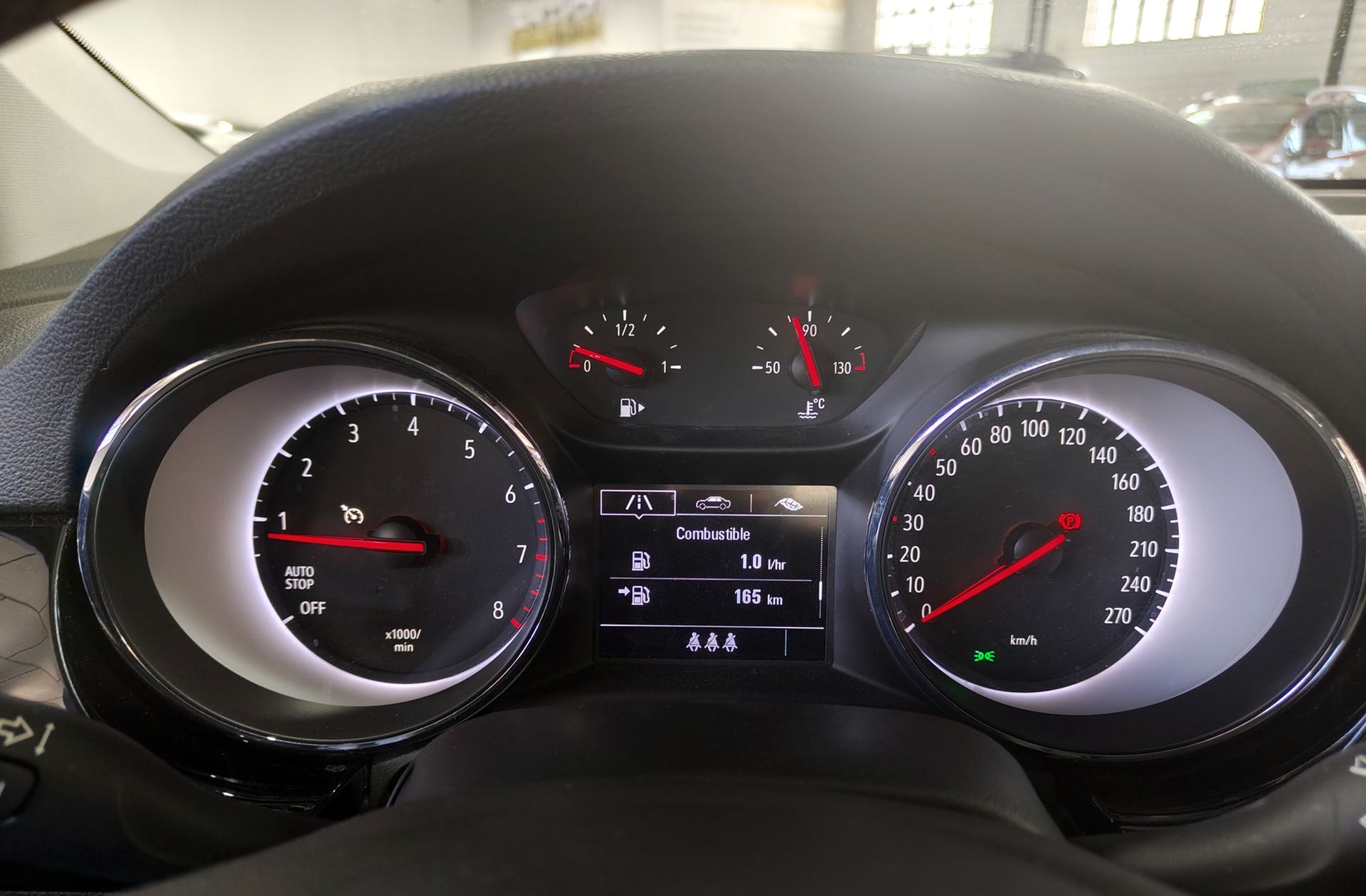 Opel Astra Sports Tourer 1.2 Turbo SHT Business Elegance - foto 25
