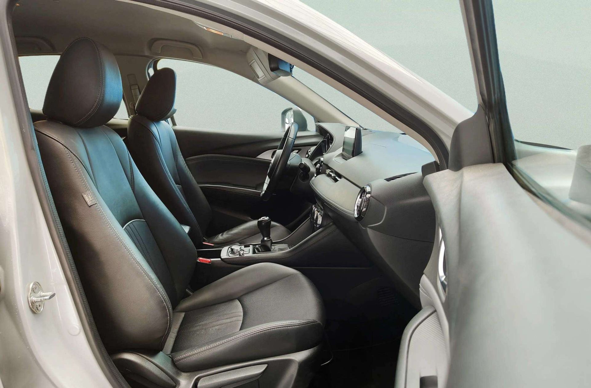 Mazda CX-3 2.0 G Zenith 2WD - foto 22