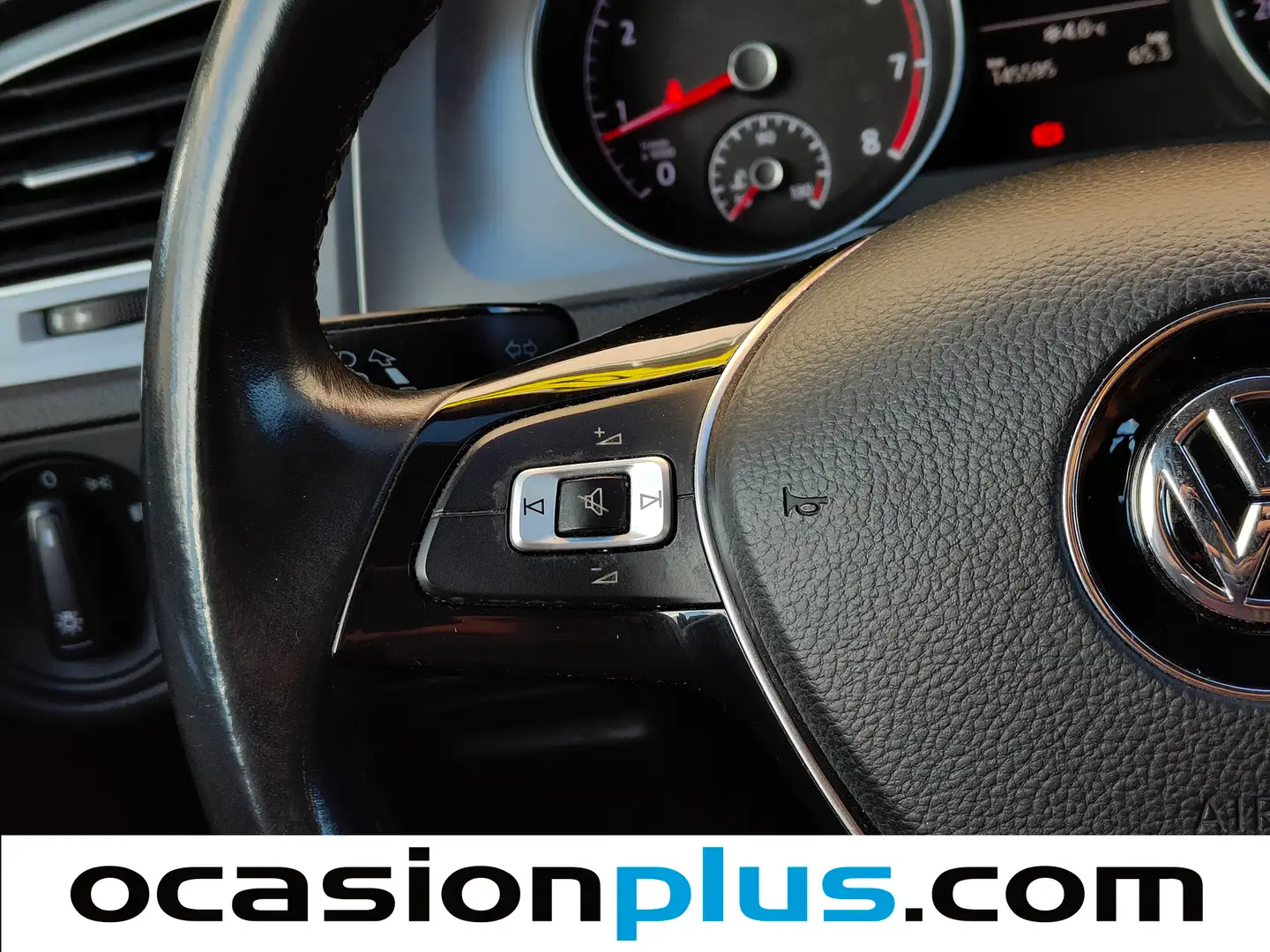 Foto Volkswagen Golf Volkswagen Golf Special Edition 1.2 TSI BMT (110 CV)