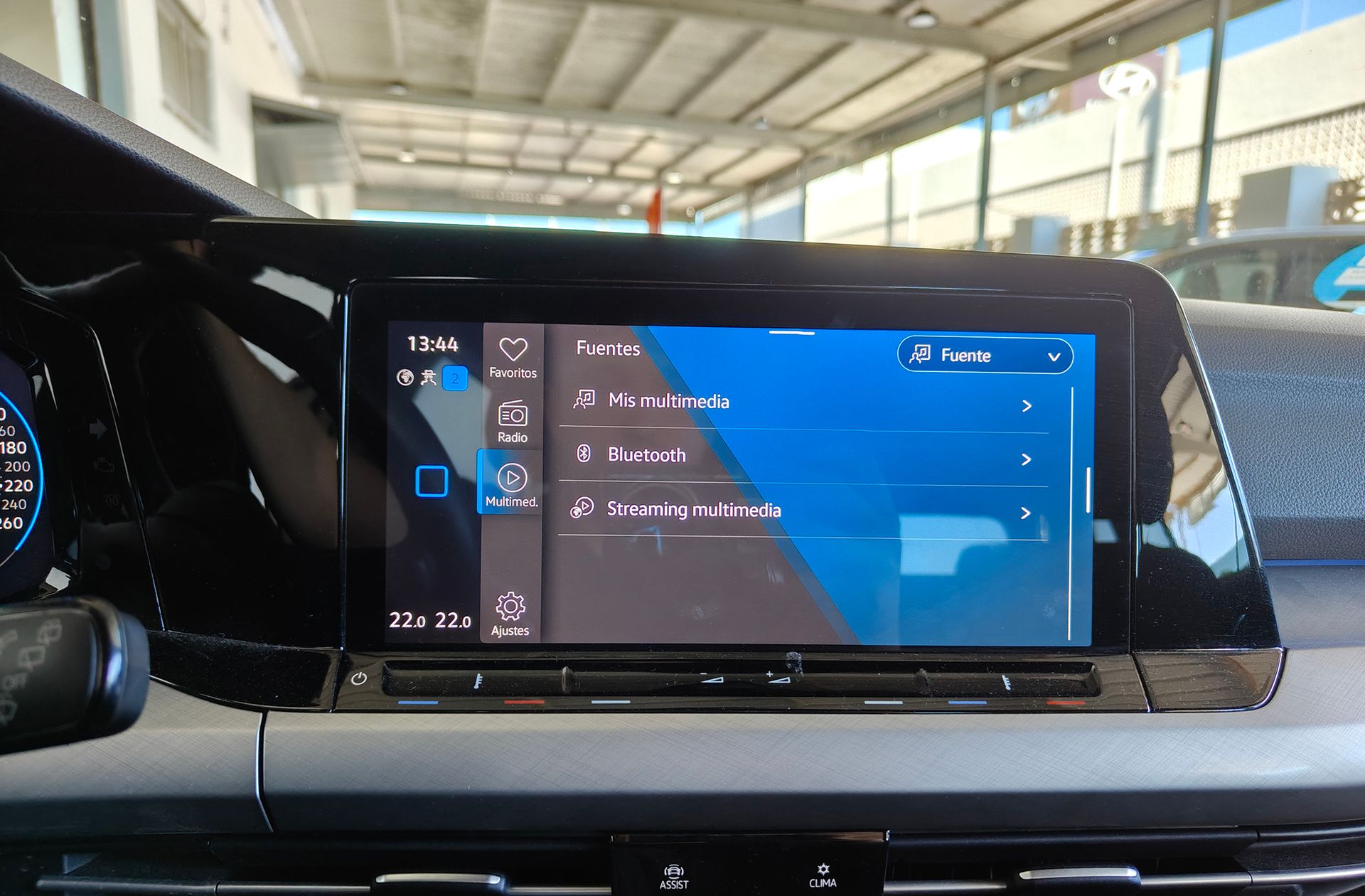 Volkswagen Golf Variant Variant Life 1.5 eTSI DSG - foto 30