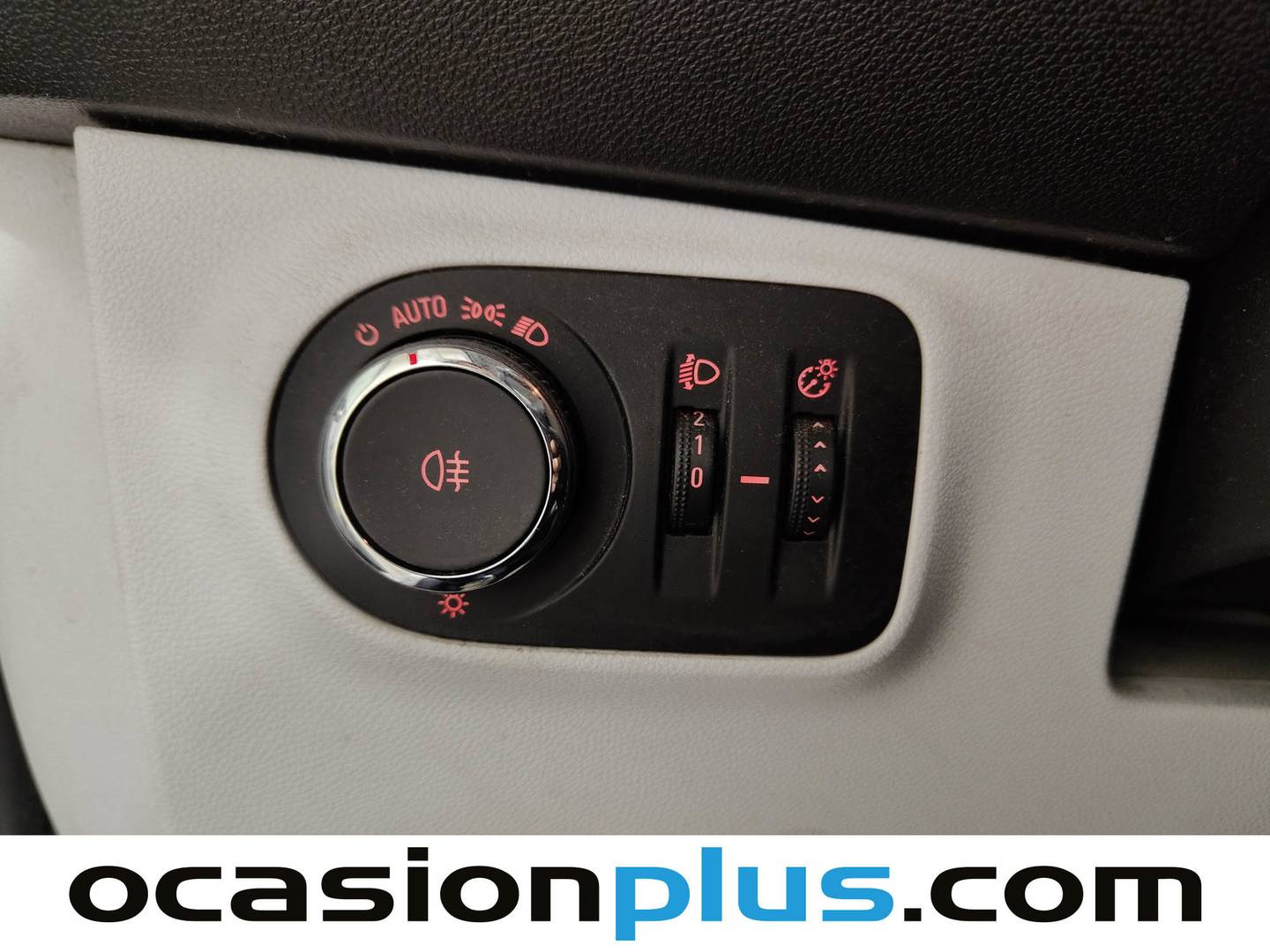 Opel Adam Opel Adam 1.4 XEL White/Black Link (87 CV) de segunda mano
