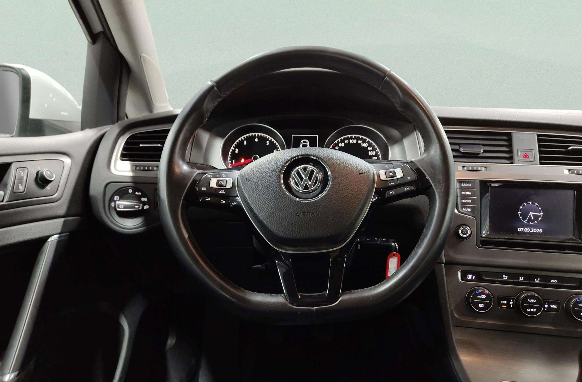 Volkswagen Golf Advance 1.4 TSI BMT - foto 25