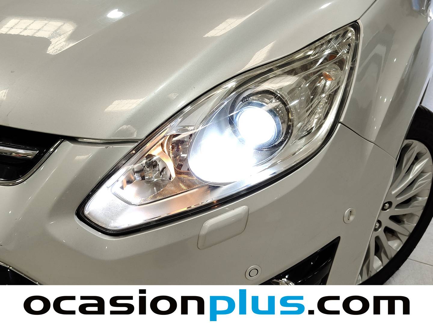 Accesorios del Ford C-Max Ford C-Max 2.0 TDCI Titanium Powershift (140 CV)